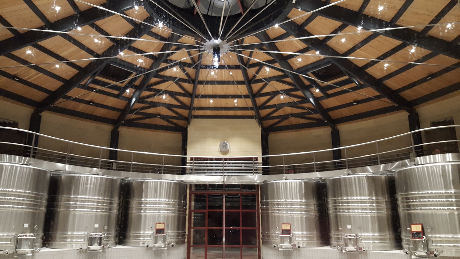 vat-room-domaine-de-chevalier-pessac-leognan