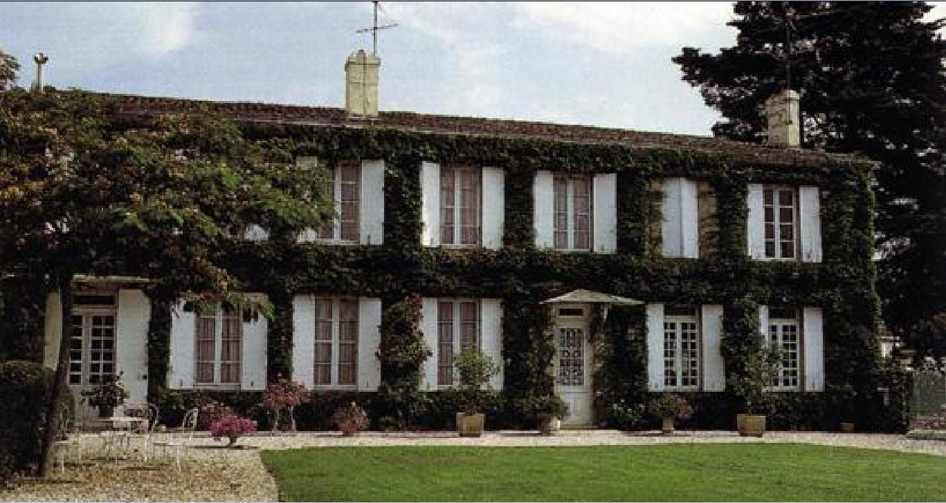 wine-estate-chateau-poujeaux-great-wine-from-moulis