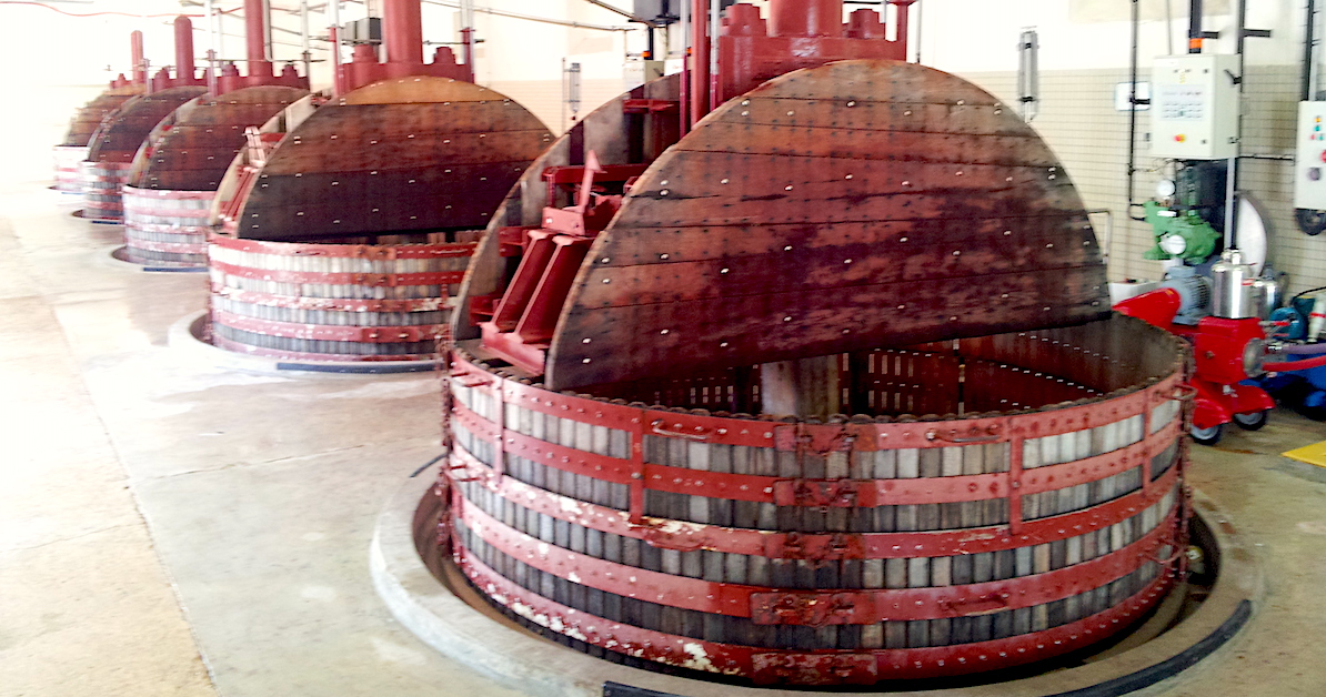 Pressoir traditionnel champagne Louis Roederer louis-roederer-pressoir-traditionnel